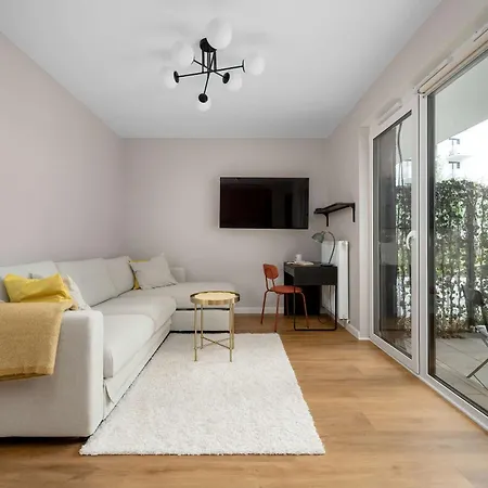 Cozy With Garden And Place To Work By Renters * Wrocław