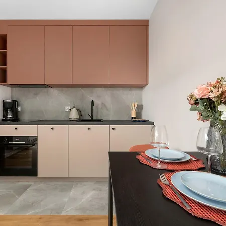 Cozy With Garden And Place To Work By Renters Apartman *